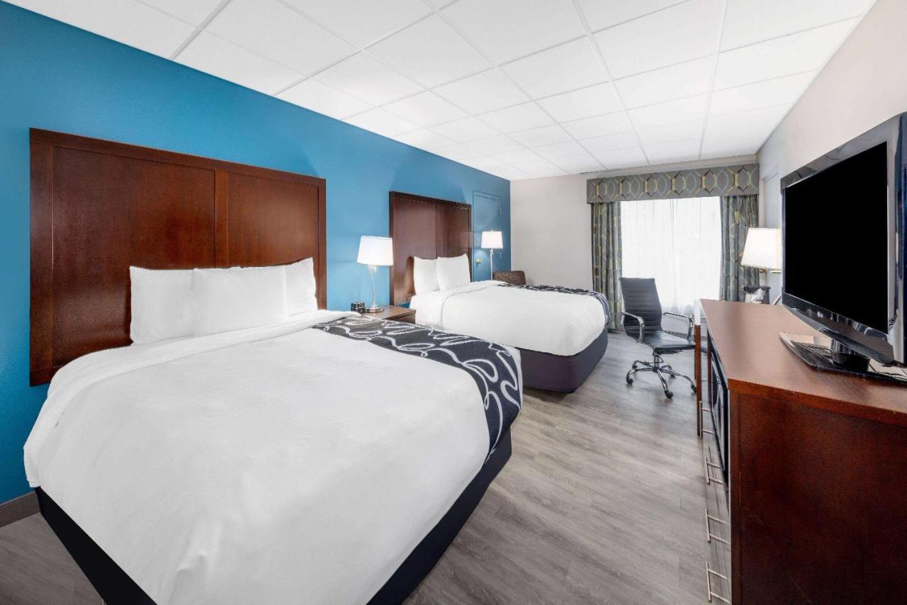 La Quinta Inn By Wyndham Lynnwood Exterior photo