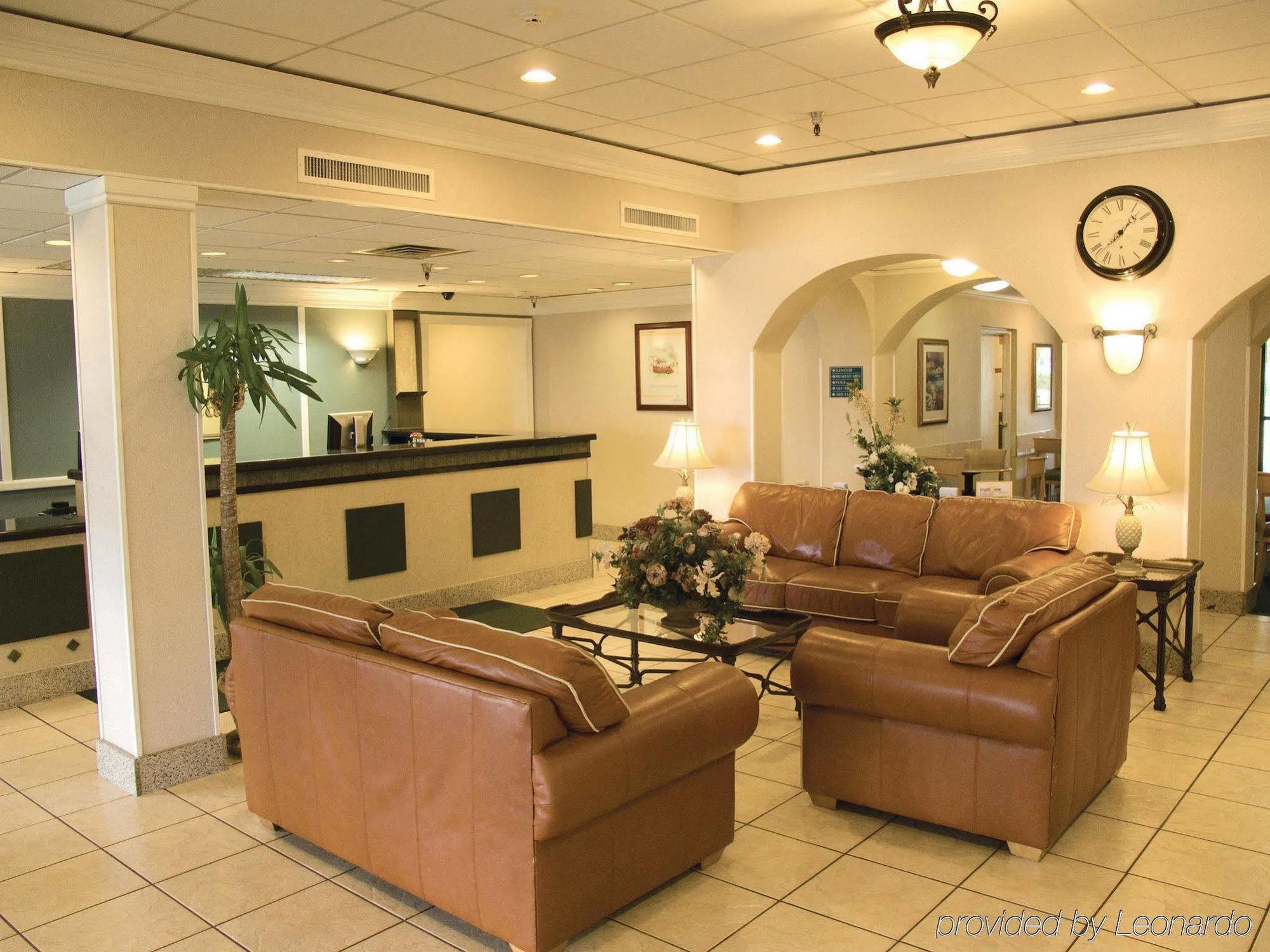 La Quinta Inn By Wyndham Lynnwood Interior photo